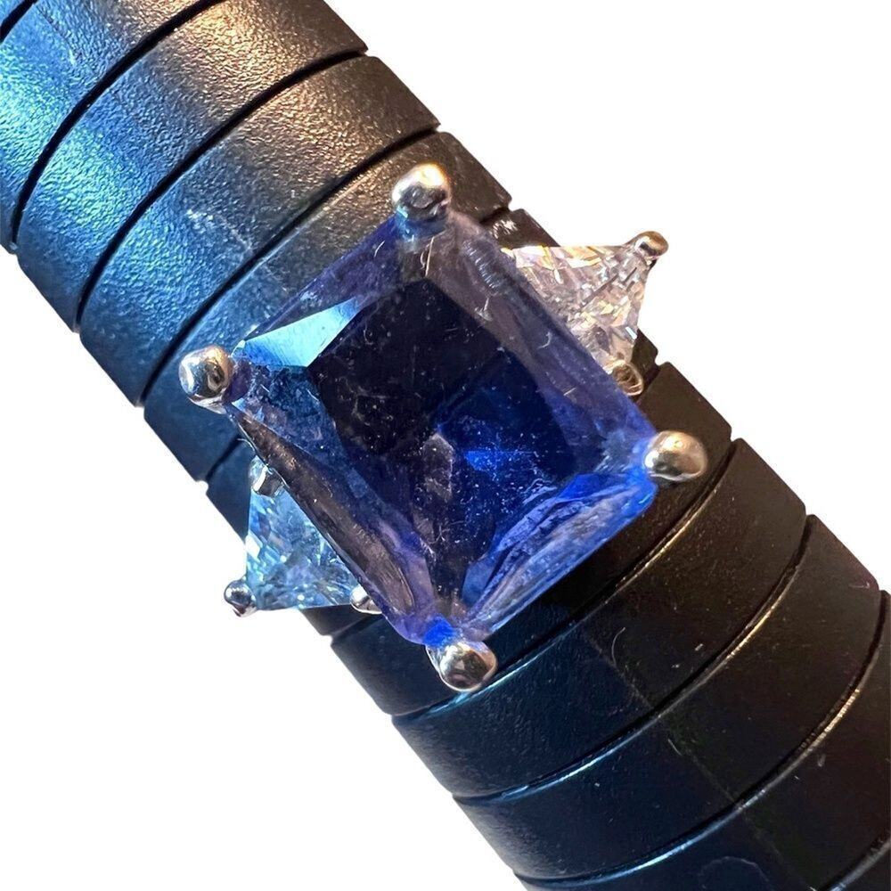 Cocktail ring purplish blue rectangle stone & trillion shaped crystals Sz 9 1/2